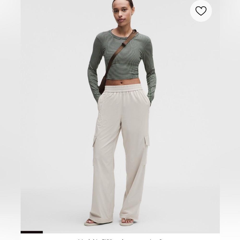 Lululemon Breezily High-Rise Cargo Pants in Downtown Tan Size Medium